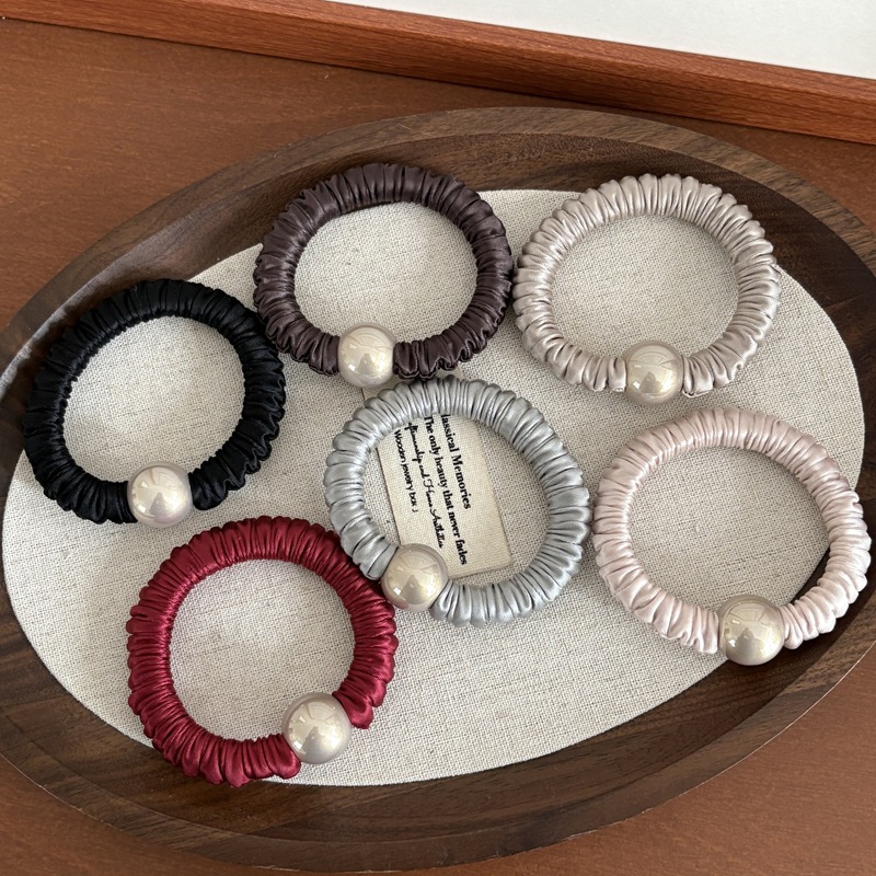 Women'S Fashion Korea - Korea Fashion Pearl Silk Hair Scrunchie
